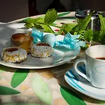 Martina Bed & Breakfast 3*