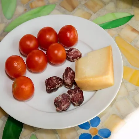 فندق مبيت وإفطار Martina 2*
