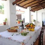 Bed and Breakfast Martina 3*